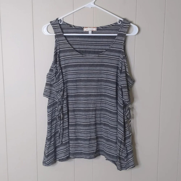 Anthro Eri + Ali Cara Striped Cold Shoulder Tee - Picture 2 of 6
